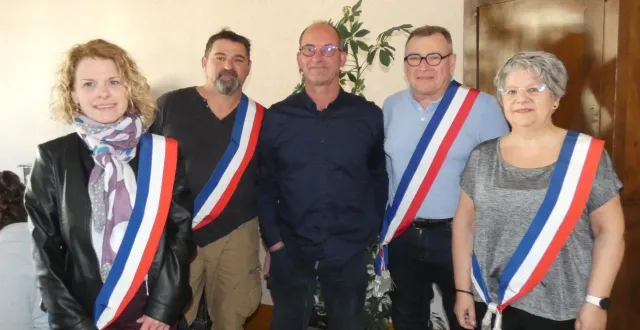 photo  de gauche à droite: murielle nuaud, frédéric leduc, manuel perray, bruno cotto et nadine tréguer-freulon.  &copy;  co 