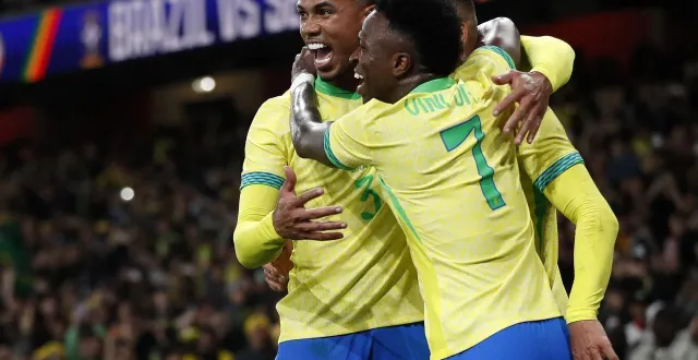 photo  vinicius jr et le brésil visent une 6e étoile sur le maillot lors de la coupe du monde 2026.  &copy;  afp / ian kington 