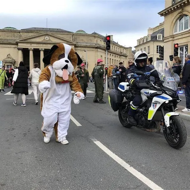 photo kalvin a fait la course avec la police, pendant tout le carnaval, l’an passé. drôle !  ©  ouest-france