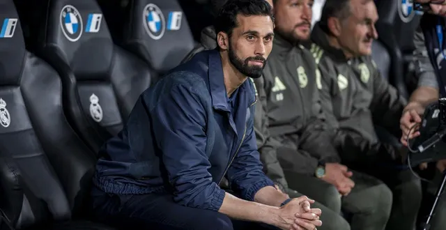 photo  alvaro arbeloa devrait rester sur le banc du real madrid l’an prochain.  &copy;  nurphoto via afp 