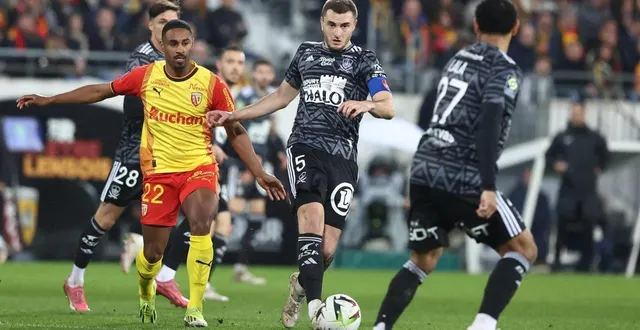 photo  brendan chardonnet et le stade brestois reçoivent lens le vendredi 24 avril, à 20 h 45.  &copy;  photopqr/voix du nord/maxppp 