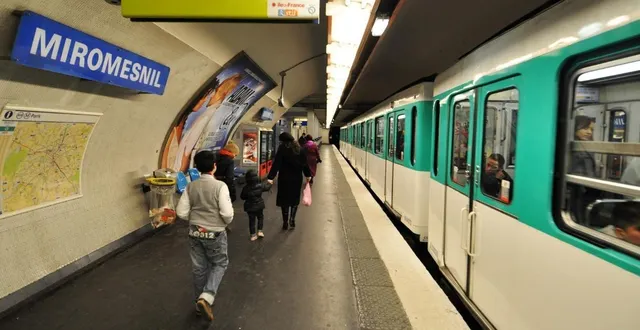 photo  le médecin aurait été pris en flagrant délit par un policier hors-service alors qu’il essayait de filmer sous la jupe d’une jeune femme. photo d’illustration.  &copy;  sofilayla / pixabay 