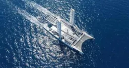 Info insolite  l’energy observer produit sa propre énergie.  