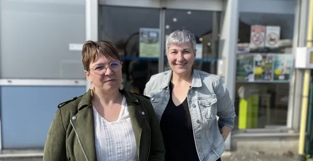 photo  alexandra gomond-gassion, chargée de communication à l’aifr bocage à flers, dans l’orne et aurélie naudin, coordinatrice du pôle insertion, font partie des organisateurs du forum de l’insertion à flers.  &copy;  ouest-france 