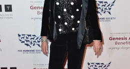 actu cin&eacute;ma  l’actrice valerie perrine arrive au gala de bienfaisance des genesis awards 2013, organisé à l’hôtel beverly hilton le 23 mars 2013 à beverly hills, en californie. 