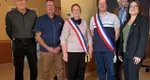 photo  De gauche à droite ; Michel Mingot, Jean Michel Richard, Fabienne Pinçon, maire, Arnaud Perroux, Claude Daguzan et Alexa Fisseau-Vérité, 