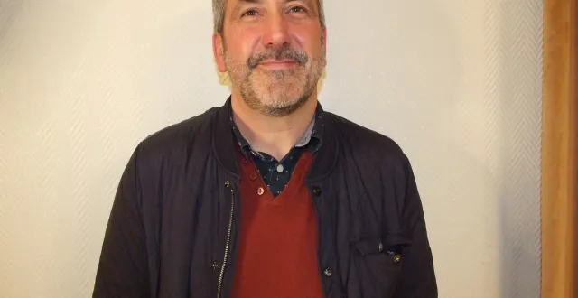 photo  stéphane ledru, heureux de retrouver ses colistiers.  &copy;  ouest-france 