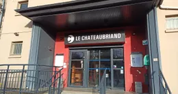 actu cin&eacute;ma  le cinéma le chateaubriand rouvre après deux mois de fermeture pour une question de sécurité. 