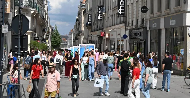 photo  les commerçantes et commerçants d’angers attendent beaucoup de la nouvelle personne en charge du commerce à la mairie.  &copy;  jérôme fouquet/ouest-france 