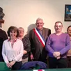 photo  thierry clérembaux (avec l’écharpe tricolore) réélu maire, au milieu des conseillers. 
