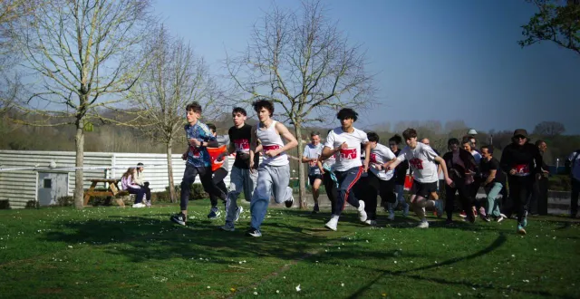 photo  c’est parti pour plusieurs tours de piste pour la cause d’ela, une association parrainée par zinédine zidane.  &copy;  r 3t photo 