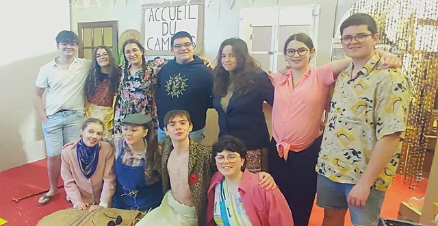 photo  la troupe onze en coulisses s’émancipe.  &copy;  co 