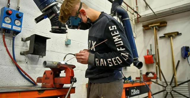 photo  le salon permettra également d’échanger avec des entreprises partenaires dans les secteurs de l’industrie, du bâtiment, du commerce, de la sécurité ou encore de l’hôtellerie-restauration.  &copy;  archives vincent michel / ouest france 