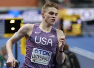 photo  l’américain cooper lutkenhaus lors de la finale du 800 mètres des championnats du monde d’athlétisme en salle à torun, en pologne, le 22 mars 2026. 