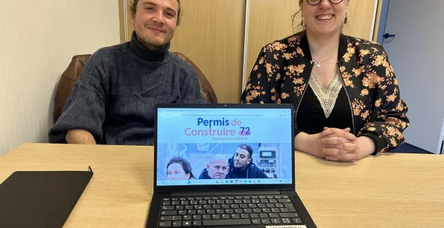 photo  le mans, vendredi 13 mars 2026. benjamin haran, directeur, et lucie calendreau, présidente de l’association permis de construire 72.  &copy;  le maine libre 