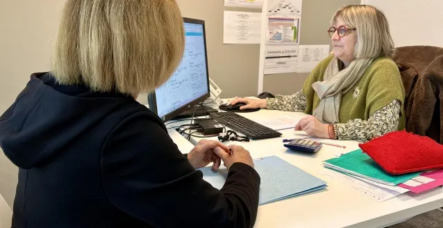 photo  angers, mardi 24 mars 2026. l’agirc-arrco propose des rendez-vous de vingt minutes pour les futurs retraités.  &copy;  co - chloé bossard 