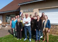 photo  un conseil municipal à l’écoute des lavaréens.  
                    