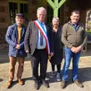 photo  pascal delpierre, le maire en compagnie de ses adjoints patrick mahoué à gauche, pascale mignau boisgallais et de damien hélouin.  