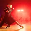 photo  ariadna naveira et fernando sanchez, l’un des quatre couples de danseurs professionnels invités au mans le week-end des 4 et 5 avril 2026. 
