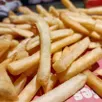 photo  environ 3,5 tonnes de frites surgelées non déclarées ont été découvertes dans des camions. 