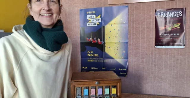 photo  sylvie marquer succède à véronique prud’homme à la tête de l’association du cinéma de la bernerie-en-retz.  &copy;  archives ouest-france 