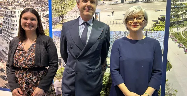 photo  angers, jeudi 22 janvier 2026. aurélia perrotte (à gauche) (citoyenneté) et laure rondeau-desroches (à droite) (écologie et mobilités) seront deux nouvelles adjointes de christophe béchu.  &copy;  co 