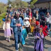 photo  défilé des enfants déguisés lors du marché de printemps de l'association des parents d’élèves. 