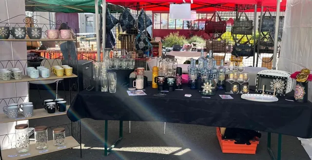 photo  les visiteurs découvriront des céramiques, des plantes, du miel, des articles de sellerie…  &copy;  archives le maine libre 