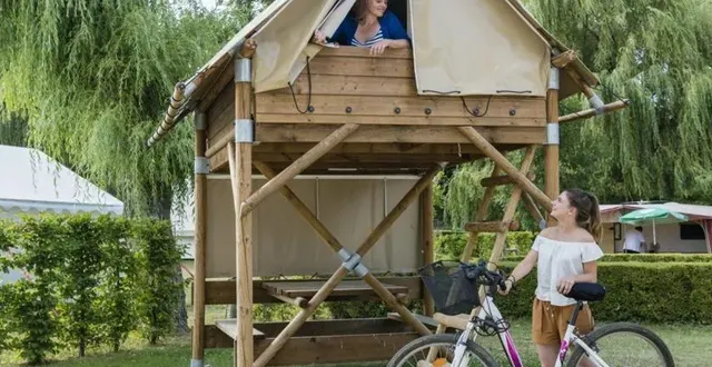 photo  au camping municipal de baugé.  &copy;  dr 