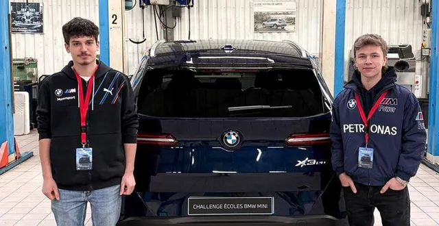 photo  louis gate, apprenti au garage ford à thouars, et théo chalopin, apprenti au garage bedouet à montreuil-bellay.  &copy;  dr 