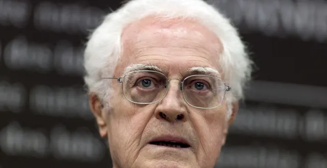 photo  l’ancien premier ministre français lionel jospin, désigné par le président de l’assemblée nationale pour présider le conseil constitutionnel, arrive à l’assemblée nationale à paris le 17 décembre 2014, avant son audition. l’ancien premier ministre socialiste lionel jospin est décédé à l’âge de 88 ans, a annoncé sa famille le 23 mars 2026.  &copy;  kenzo tribouillard / afp 