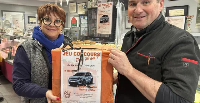 photo  stéphanie et sébastien hautreux ont déjà recueilli près de 3 000 bulletins de participation.  &copy;  le maine libre 