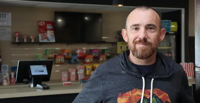 photo  benoît roué, directeur du cinéma le rex, à pontivy (morbihan).  &copy;  ouest france 