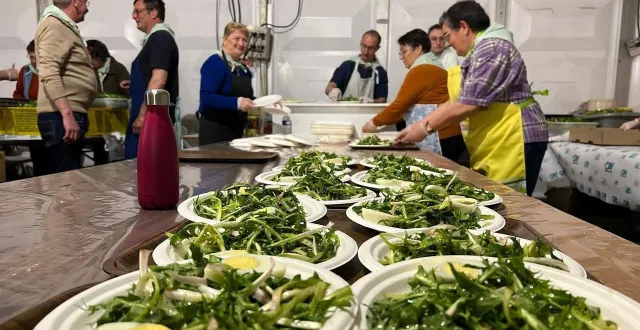 photo  au menu : des œufs et des pissenlits.  &copy;  ouest-france 