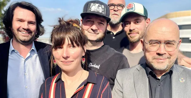 photo  élus de la chambre de commerce et d’industrie et porteurs du projet de galerie ont signé le bail commercial ce lundi 23 mars 2026, à angers.  &copy;  ouest-france 