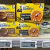 photo  les desserts la laitière dans un rayon de supermarché. 