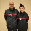 photo  le sergent nicolas brault et lola, sa fille, en formation jeunes sapeurs pompiers. 