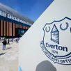photo  everton envisage une sanction en justice contre la premier league. 
