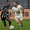 photo  le défenseur d’angers sco jacques ekomié. 