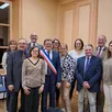 photo au 1er rang, denis lainé, 1er adjoint ; laurence luce, christophe beucher, maire ; nathalie potier, alain bernier, 3e adjoint et anais bukovec. 2e rang : christelle sorieul, jérôme moulin, laetitia ameslant, nathalie gondouin, 2e adjointe et philippe erhmann.