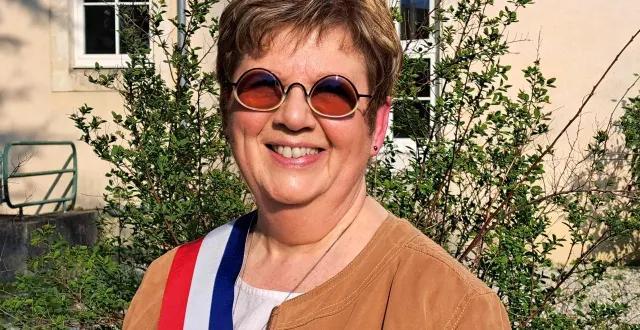 photo  véronique pineau est la nouvelle maire de chemiré.  &copy;  ouest-france 