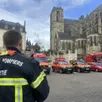photo jeudi 26 mars 2026, cathédrale saint-julien au mans. le sdis 72 a organisé un exercice grandeur nature pour consolider la doctrine opérationnelle des pompiers et améliorer leur connaissance de sites sensibles.