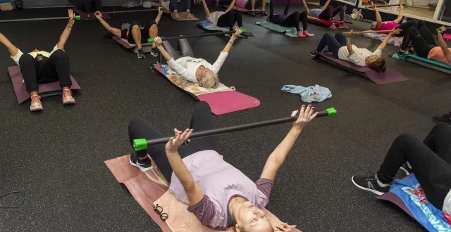 photo  deux tests de force permettent de mieux mesurer l’état de santé des femmes de plus de 63 ans, révèle une étude.  &copy;  photo d’illustration : mathieu pattier / ouest france 