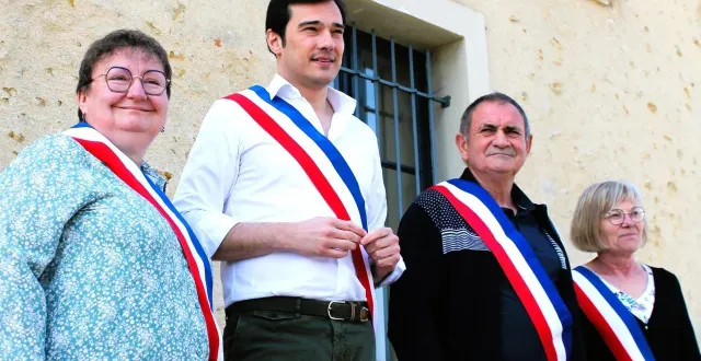 photo  de gauche à droite : isabelle beaumont, pierre-louis rouyer, christian chedhomme et monique chanclou.  &copy;  le maine libre 