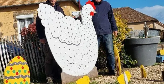 photo  il faut plusieurs jours, et quelques bénévoles supplémentaires, pour installer  les décorations de pâques.  &copy;  ouest-france 