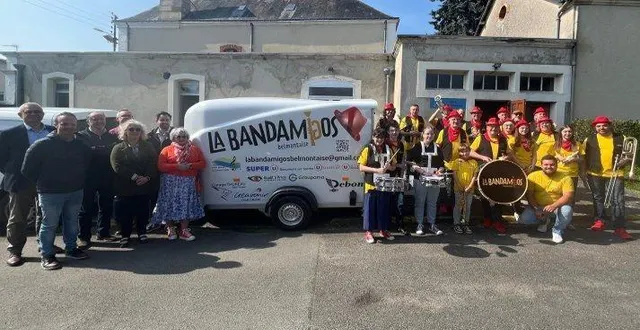 photo  la bandamigos belmontaise dispose désormais d’une remorque fourgon, équipement indispensable financé grâce au soutien de plusieurs partenaires locaux.  &copy;  ouest-france 