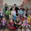photo les rires et les couleurs ont envahi la salle yves-huchet du louroux, les 10 et 17 mars, lors des matinées « ptits loups carnaval » organisées par l’association prim’age béconnais. environ 35 enfants, transformés en princesses, super-héros, animaux ou personnages disney, accompagnés de leurs assistantes maternelles et d’une maman ont participé à des activités créatives et ludiques. les enfants ont décoré des nœuds papillon et des cravates, colorié, dansé et partagé un goûter. sandrine chenay, secrétaire de l’association, annonce que les matinées « ptits loups motricité », destinées aux enfants jusqu’à 3 ans, reprendront d’avril à juin dans la salle de gym du louroux. les places sont limitées, les inscriptions se font par sms au 06 33 84 60 03.