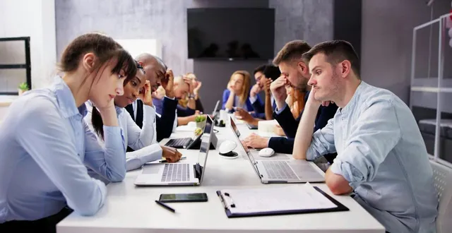 photo  même sans mauvaise intention, une tâche peut être perçue comme illégitime, voire témoigner d’un mépris pour l’expertise professionnelle.  &copy;  photo : andreypopov/shutterstock via the conversation 