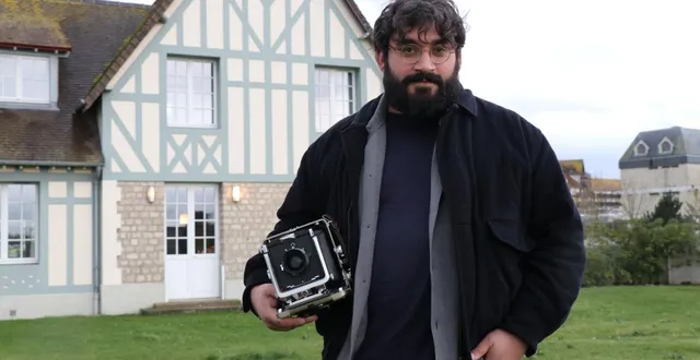 photo  léo keler est photographe documentaire. il mène un travail autour des cahiers de doléances des gilets jaunes et recherche des témoins.  &copy;  ouest-france 