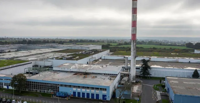 photo  la fermeture de l’usine michelin de cholet (maine-et-loire) crée une friche de 40 ha, particulièrement bien desservie par l’autoroute. selon le préfet de maine-et-loire, les marques d’intérêt pour le site sont « très sérieuses ».  &copy;  franck dubray / ouest france 